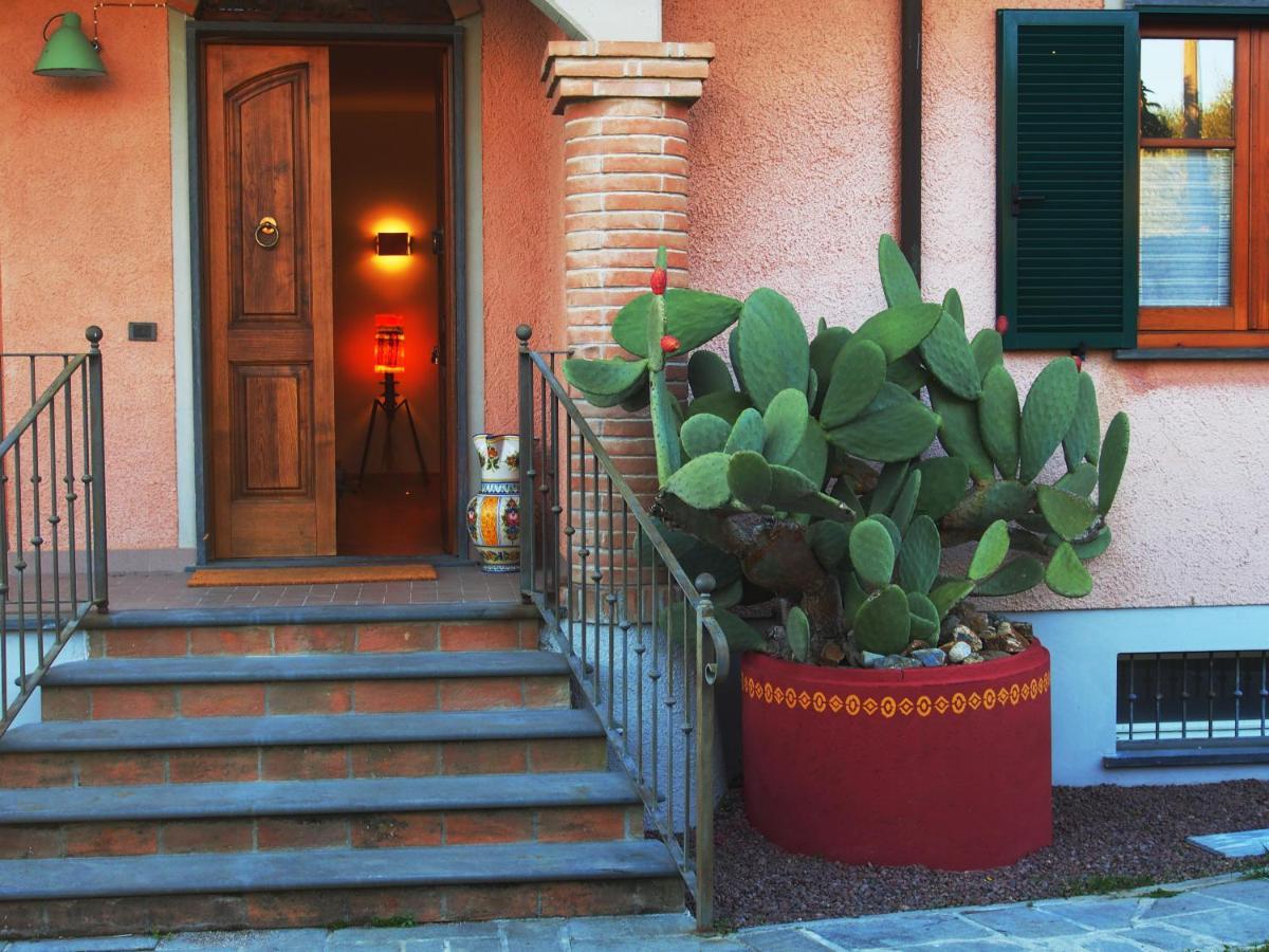 Villa La Casa Di Mario à Massa  Extérieur photo