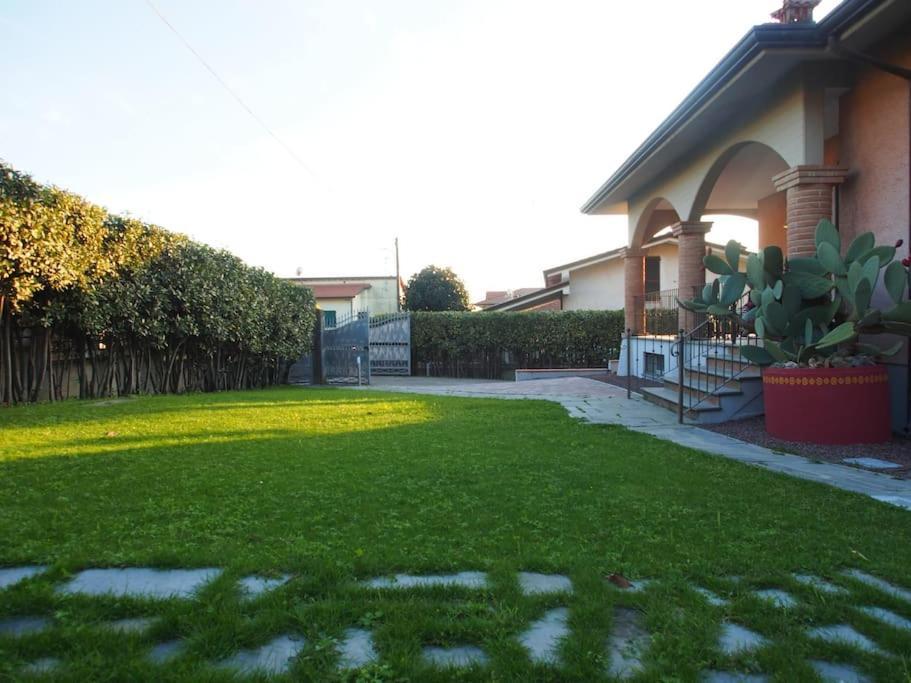 Villa La Casa Di Mario à Massa  Extérieur photo